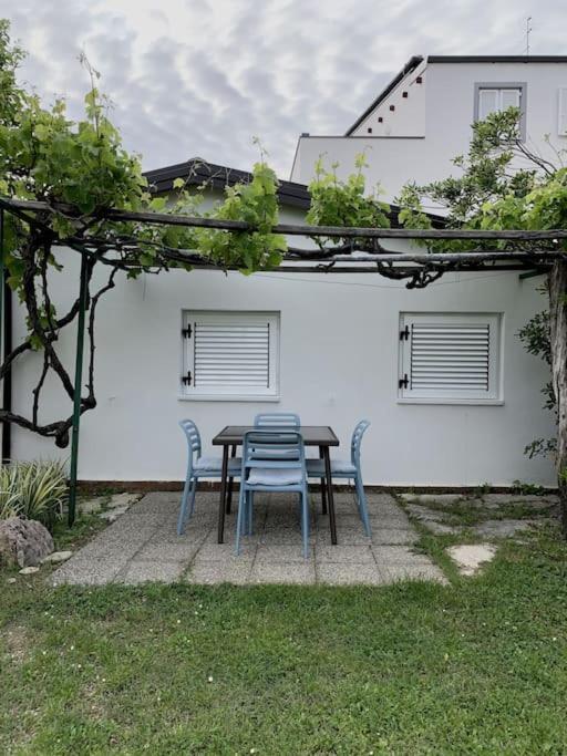 Sunny Grandma'S Garden Apartment Baska  Ngoại thất bức ảnh